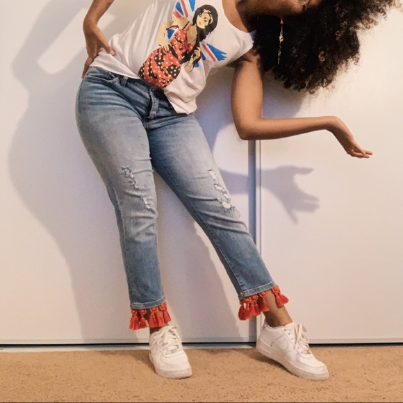 ❌SOLD❌Anthropologie red tassel boyfriend jeans - Picture 2 of 8